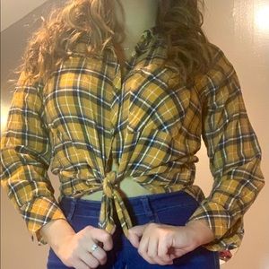 Women plaid top